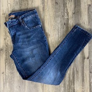 KUT from the Kloth Katy boyfriend jeans